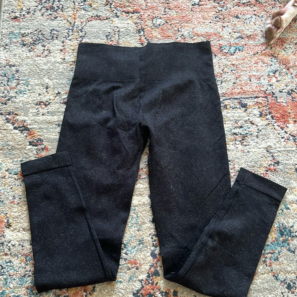Small Gymshark leggings